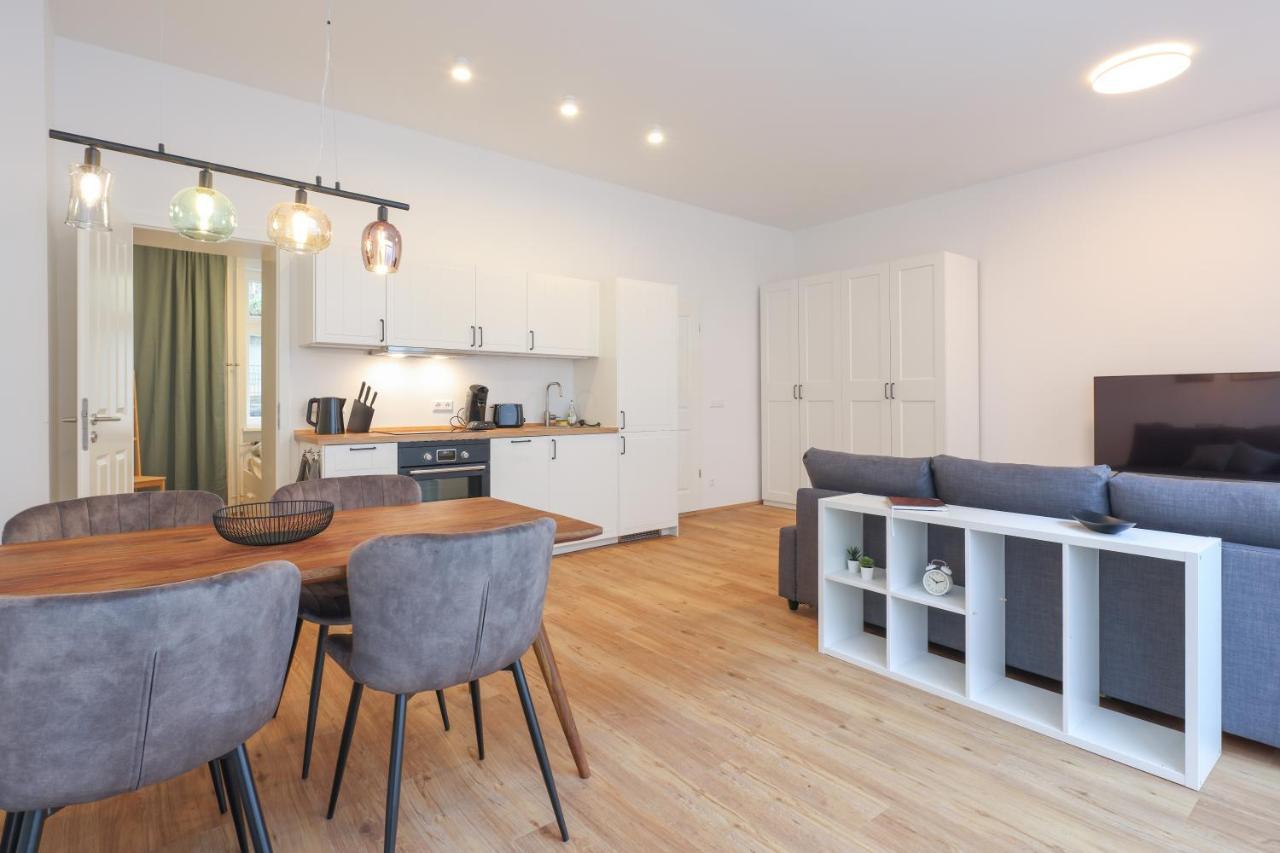 Neue 2-Zi-Apartment 15 Min Entfernung Zum Hbf Und Brandenburger Tor Берлин Экстерьер фото