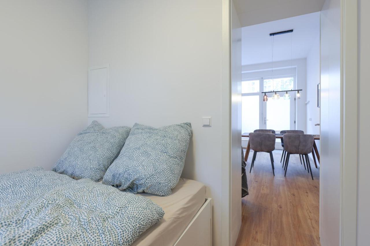 Neue 2-Zi-Apartment 15 Min Entfernung Zum Hbf Und Brandenburger Tor Берлин Экстерьер фото